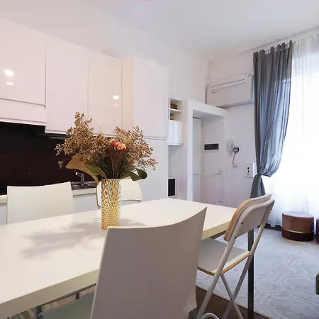 Primopiano - Custodi Apartament